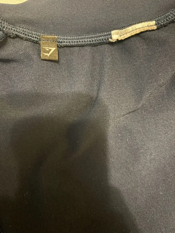 Gymshark Crop Top - Image 5