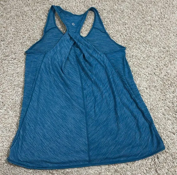 (4) Lululemon Essential Tank Top Heathered Jet Set Blue Small Luon Turquoise - Image 4