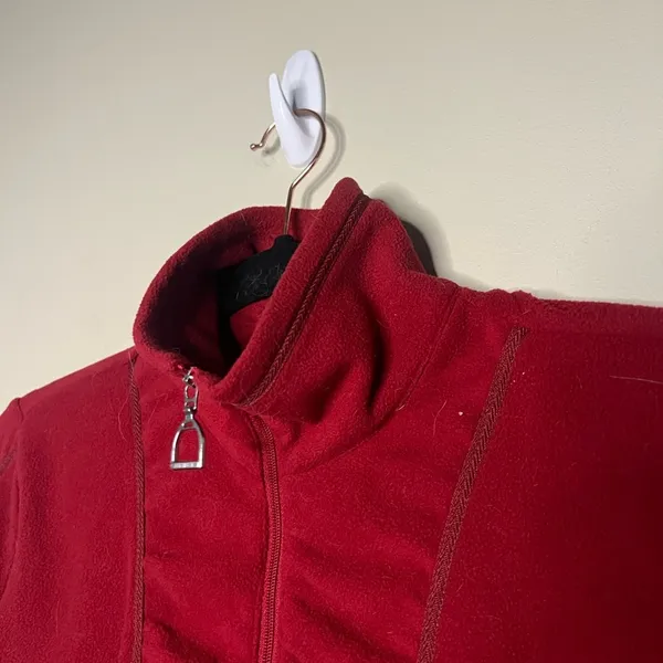 Ariat Red Ruched Sleeve Fleece Jacket - Image 4
