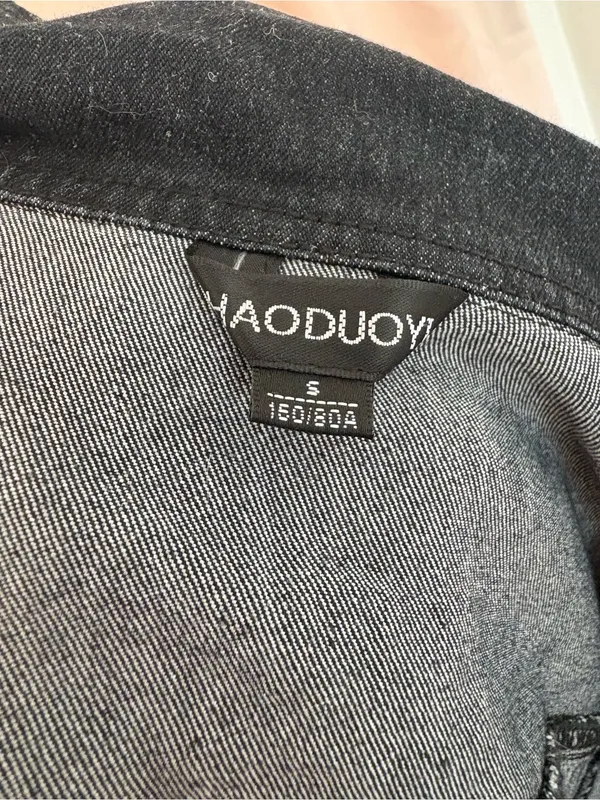 HAODUOYI Black Jean Jacket with Red Rose Embroidery - Image 6