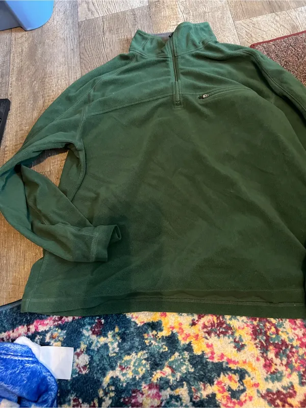 Ll bean large green pullover - Image 4