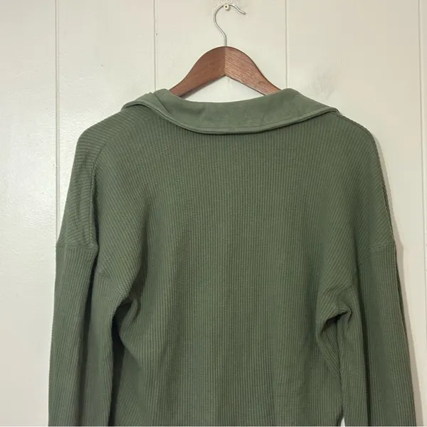 Abercrombie & Fitch SoftAF Waffle Knit Cropped Polo Top Olive Green Size S - Image 7