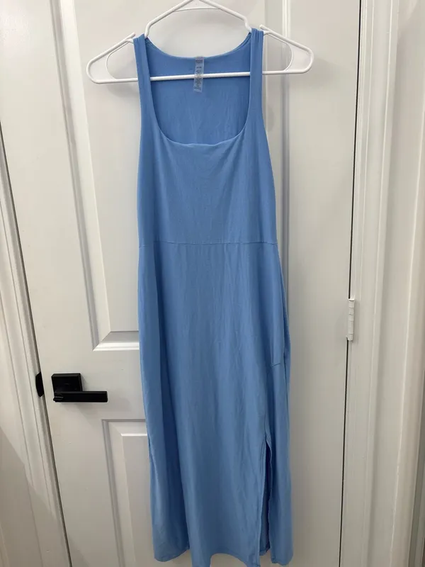 Beyond Yoga Featherweight Getaway Dress Flower Blue Tank Midi Womens Size XS - Image 2