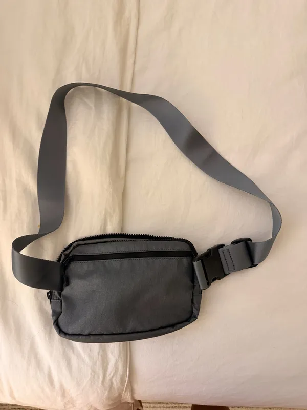 Lululemon Belt Bag - Image 4