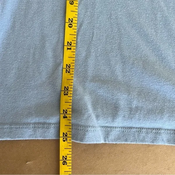 Yellowstone Dutton Ranch Graphic Tee Large Blue Short Sleeve Montana Shirt - Image 3