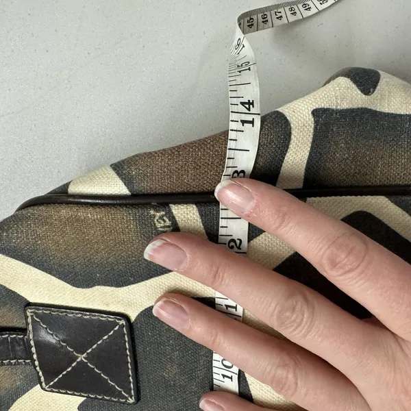 Dooney & Bourke Giraffe Print Canvas Shoulder Tote Bag Leather Trim Vintage Y2K - Image 10