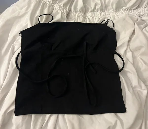 Edikted Backless Top - Image 2