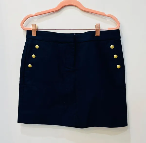 NWT J. CREW NAVY blue ANCHOR EMBELLISHED PENCIL SKIRT sz 4. - Image 2