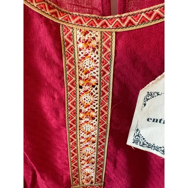 Entro Burgundy Boho Embroidered Bell Sleeve Blouse Top Medium NWT - Image 2
