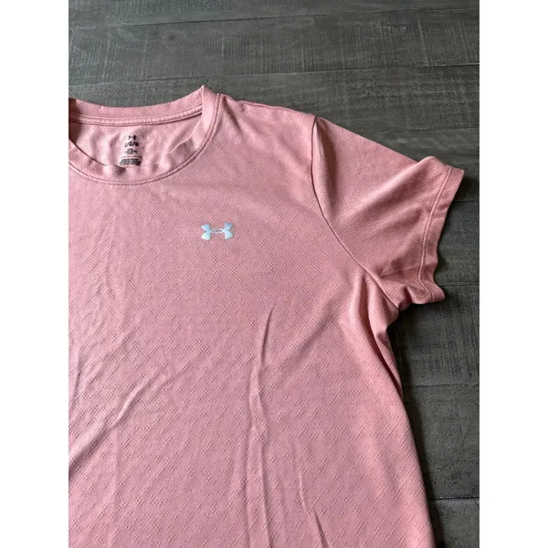 Under Armour Women's Peach‎ Short Sleeve Loose Athletic Tee Size Large - Image 4