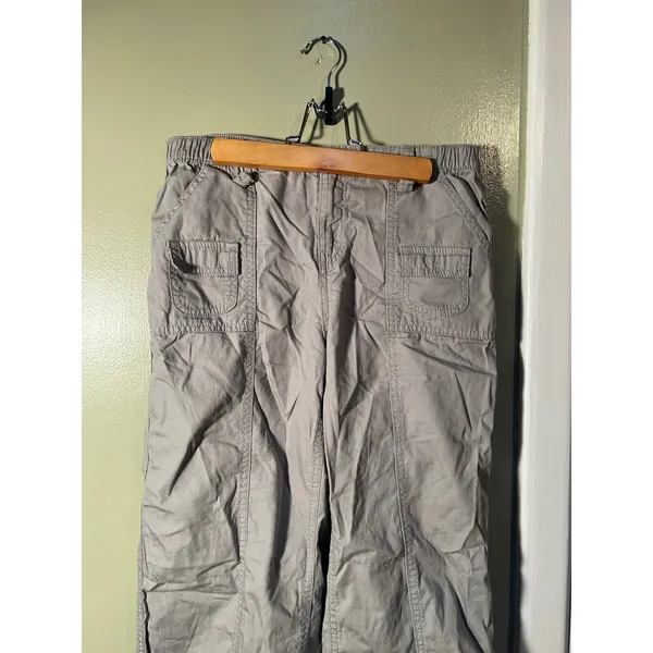 Divided H&M Women's Size 6 Wide Leg Baggy Utility Cargo Pants Light Gray Grunge - Image 3