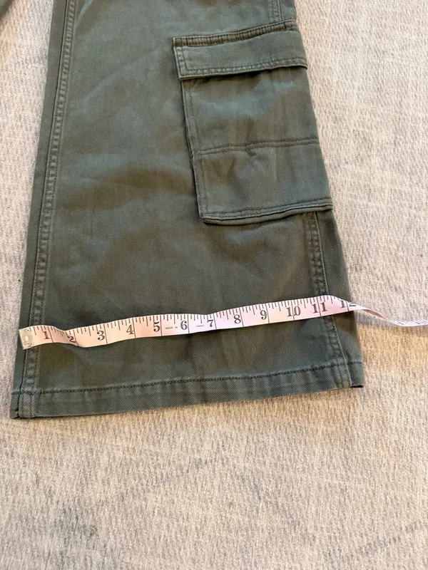 H&M Divided Olive Green Wide Leg Cargo Pants Utility Y2K Size 8 - Image 5
