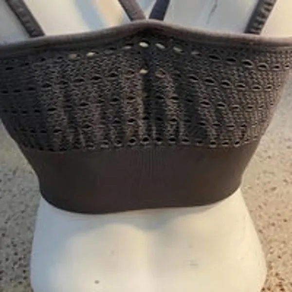 Gymshark sports bra gray - Image 6
