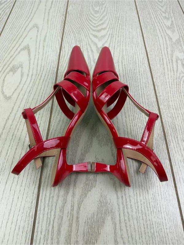 Journee Collection Women's Jazlynn T Strap Kitten Heel Dress Pumps 7.5M Red $95 - Image 3
