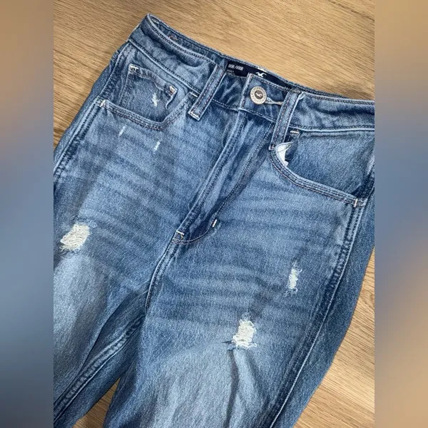 hollister co High-waisted distressed denim ultra highrise mom jeans - Image 2