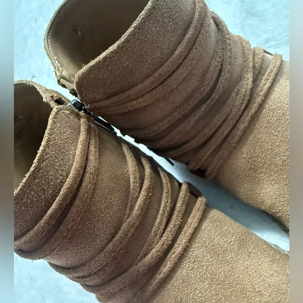 UGG Women's Rianne Chestnut Suede Braided Ankle Boots Short Booties Size 9.5 - Image 7