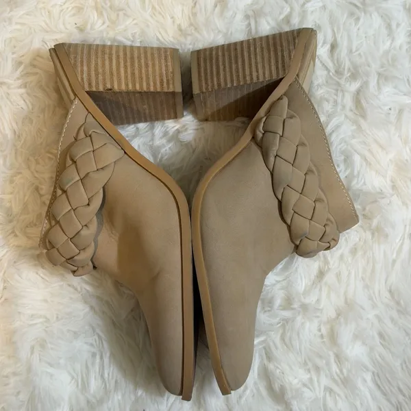 Dolce Vita Braided Tan Mule Heels Womens 9 Beige Pointed‎ Toe Block Heel Slip On - Image 9