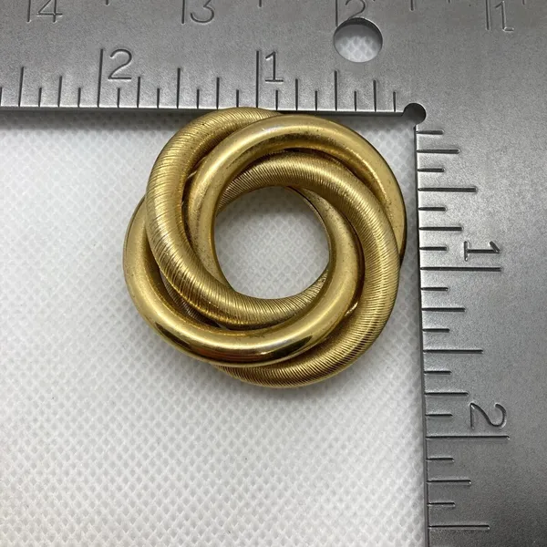 Vintage Lot of 3‎ Gold Tone Pin Brooch Circular Round Napier Interlocking Circle - Image 13
