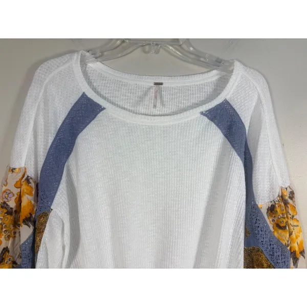 Free People Waffle knit Top XS White Excellent Mixed Media Floral Balloon Sleeve - Image 5