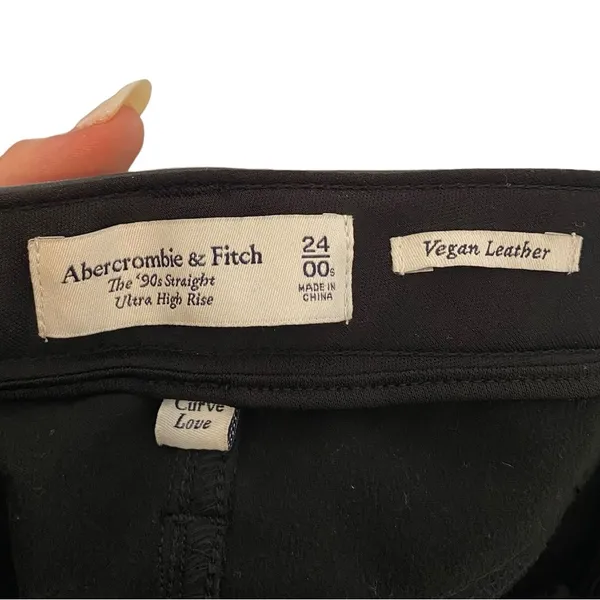 Abercrombie & Fitch 90s Straight Ultra High Rise Leather Pants Curve Love - Image 10