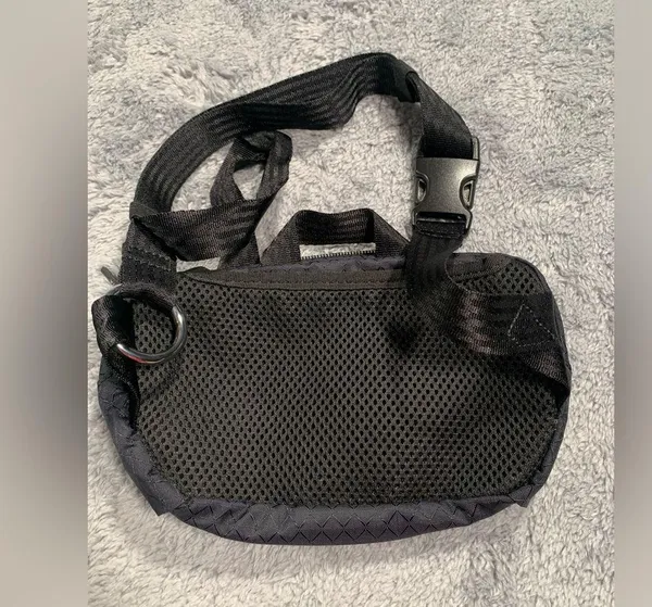 Athleta black belt bag fanny pack - Image 12