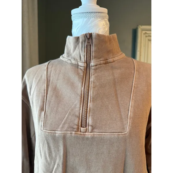 Old navy 1/2 zip mock sweatshirt - Image 2