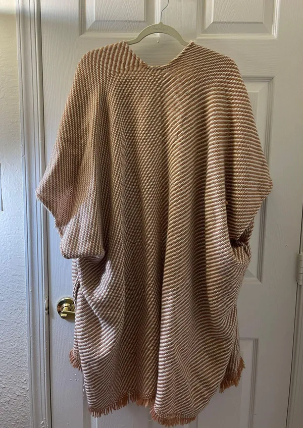 American Eagle Outfitters Beach Cover Up - Image 4