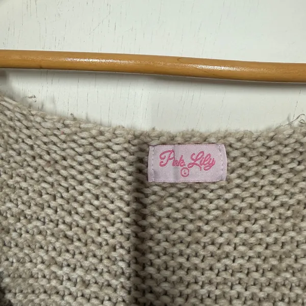 Pink Lily Knit Cardigan Sweater Womens Large‎ Tan V-Neck Drop Shoulder Preppy - Image 7