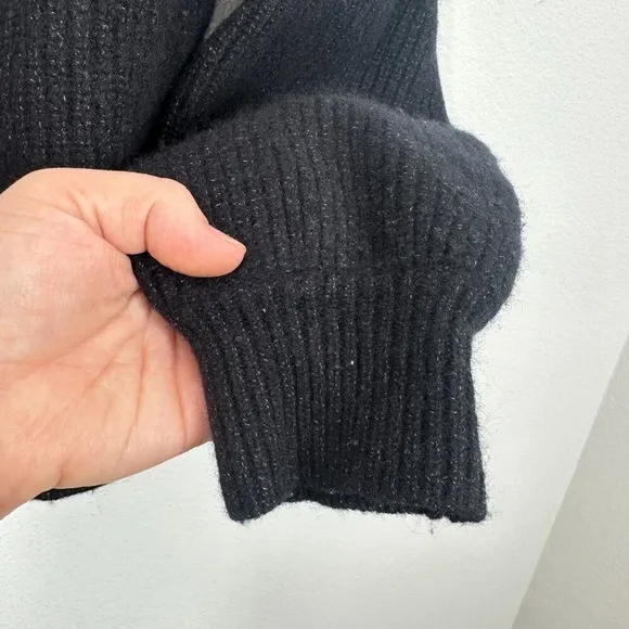 The Group‎ by Babaton Merino Wool Black Cropped V Neck Cardigan Luxe Lounge Cozy - Image 4