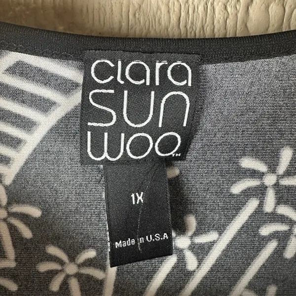 Clara Sun Woo Black White Floral Print Tie Front Blouse Top Size 1X Short Sleeve - Image 5