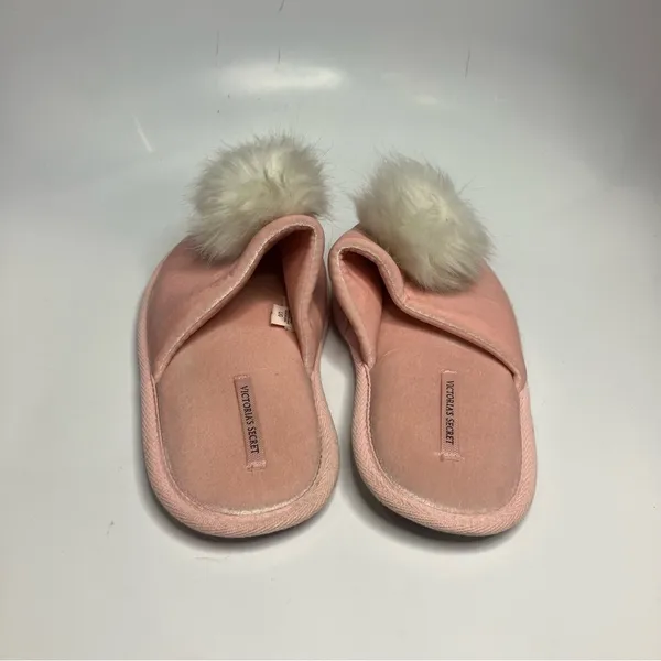 Victoria’s Secret velvet Pom slippers size‎ large - Image 4