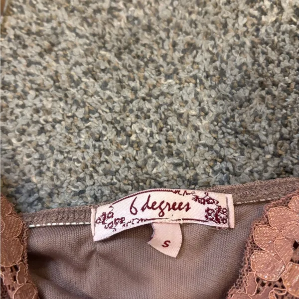 6 Degrees Y2K Sparkly Lace Cami Top - Image 2
