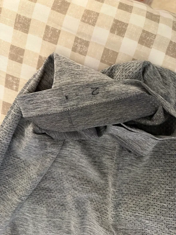 Lululemon Swiftly Tech Short Sleeve - Image 3