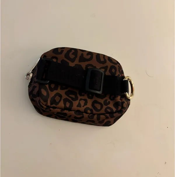 Lululemon Wallet - Image 2