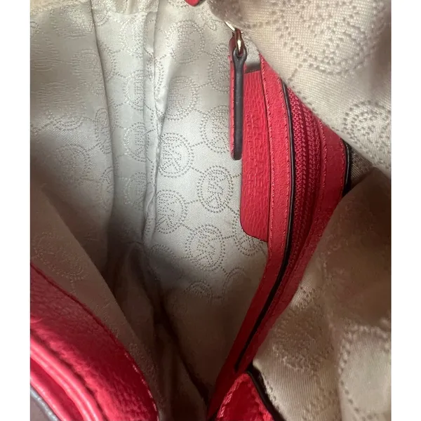 Michael Kors Crossbody Bag Womens Small Coral Pink Pebbled‎ Leather Gold Chain - Image 14