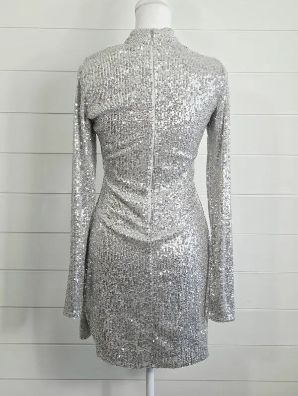 Abercrombie & Fitch Silver Shimmering Sequin Long Sleeve Mini Dress Size S - Image 4