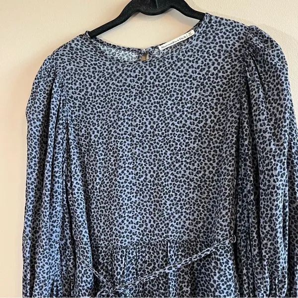 ✨ Abercrombie & Fitch Gray Black Leopard‎ Cheetah Mini Dress XS - Image 2