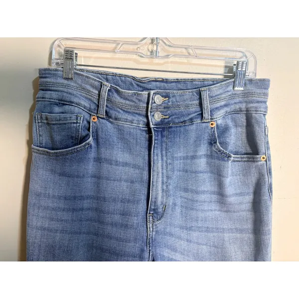 Artemis Vintage Flare Jeans 15/31 Light Wash Double Button High Rise Stretch‎ - Image 8