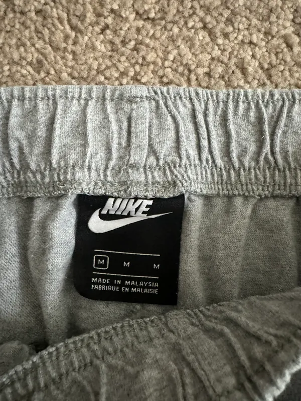 Nike Sweats - Image 4