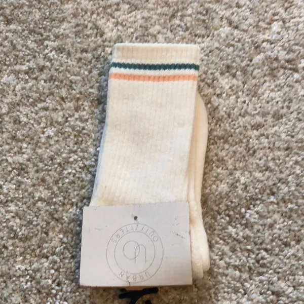 New Urban Outfitters athletic stripe crew socks, one size, 80% cotton - Image 3