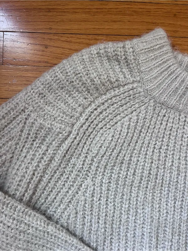 Isalis Cozy Crewneck Chunky Oversized Knit Sweater - Cream - Size S - Image 2