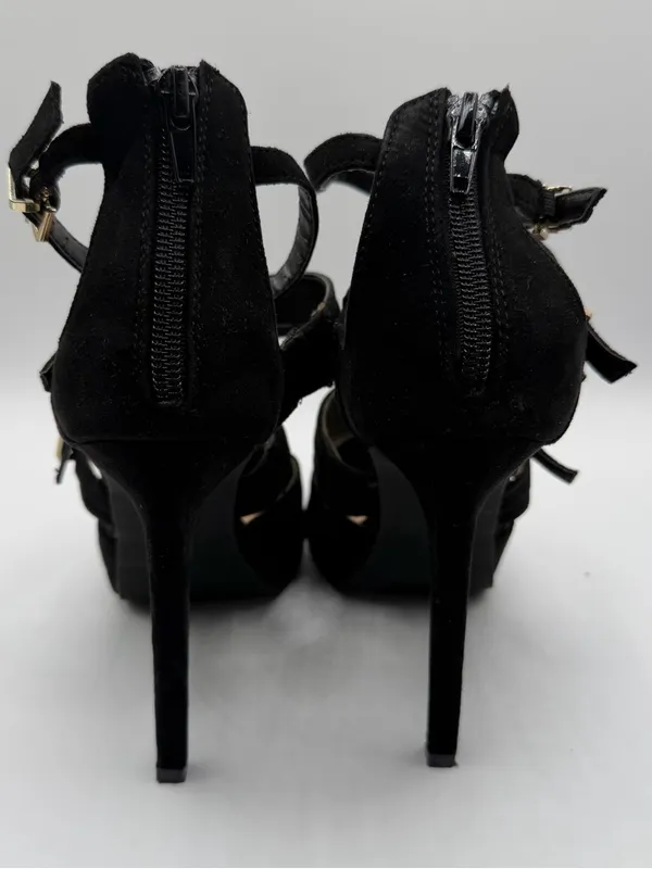 JustFab Kamryn Heels 7.5 Black Strappy Pointed Toe Stiletto Buckle Goth - Image 4