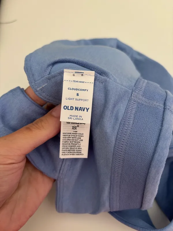 Old Navy Activewear - Image 3