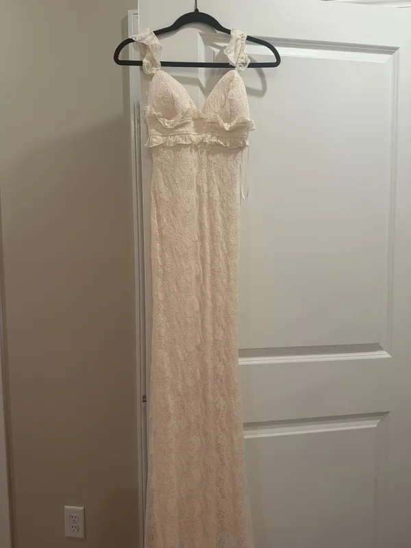 White maxi dress Size XS - Image 3