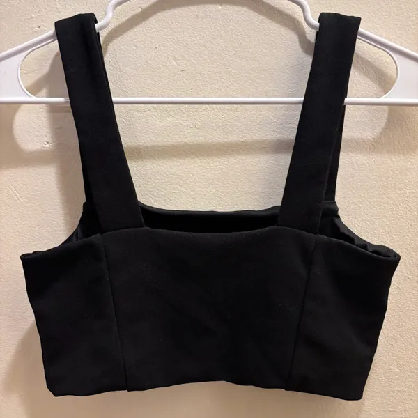 FashioNova Black Crop Top - Image 2