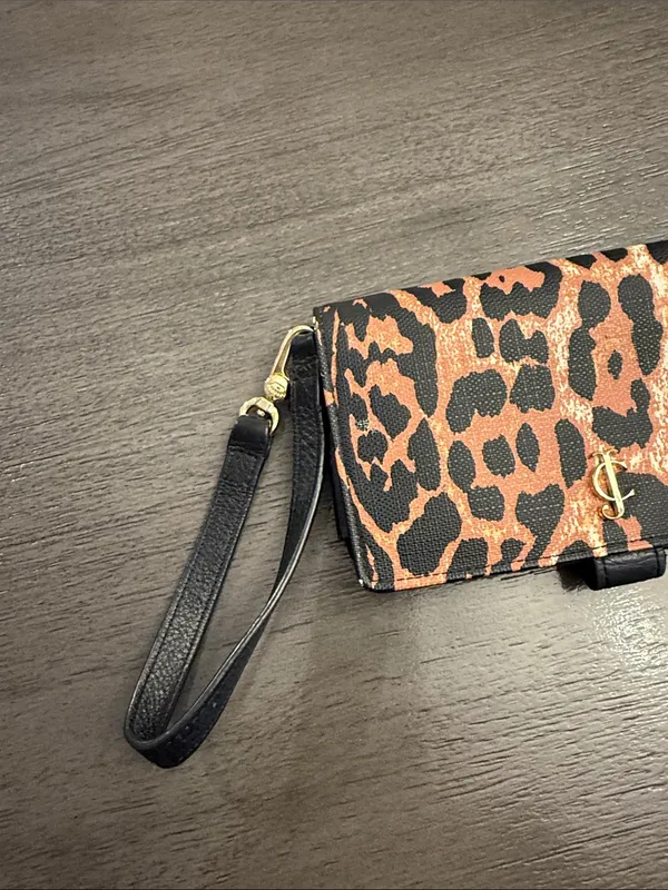 Juicy Couture‎ Leopard Print Wallet Wristlet w/ Phone Pocket Vintage Y2K - Image 3