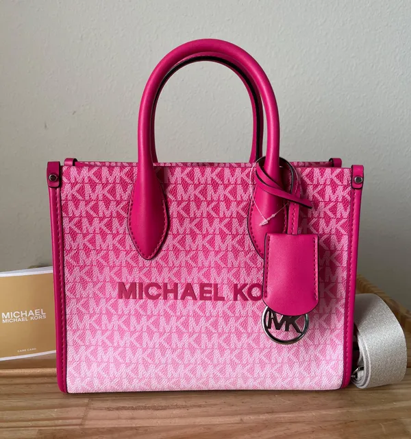 Michael Kors Purse Set - Image 15