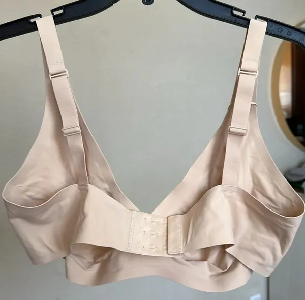 SKIMS Naked Plunge Bra 3X - Image 4