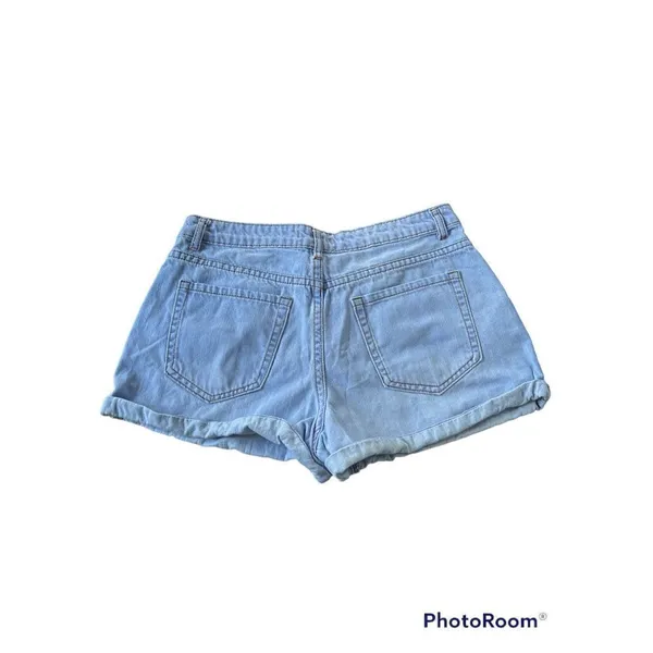 Forever21 Womens Denim Shorts Waist 28" Rise 10" Light Wash - Image 2