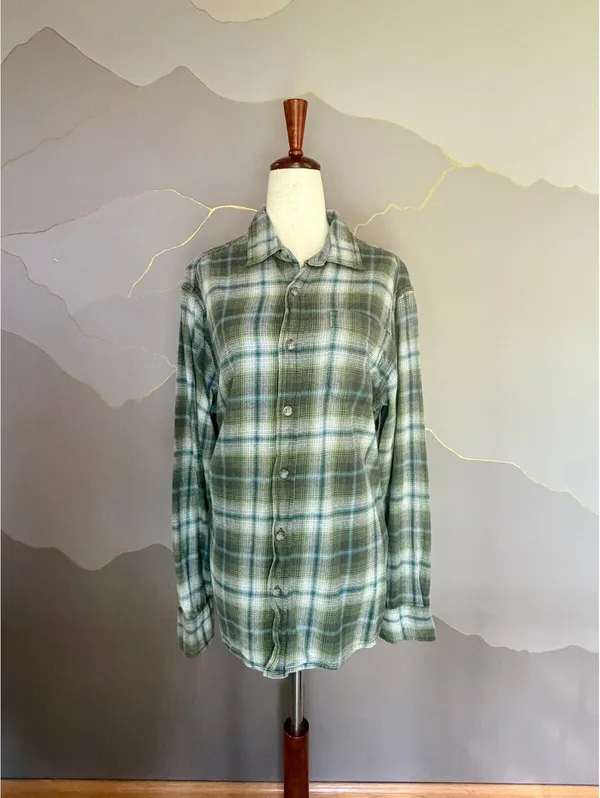 Eddie Bauer Women L Green Plaid Flannel Shirt Button Down Outdoor Cabin - Image 2